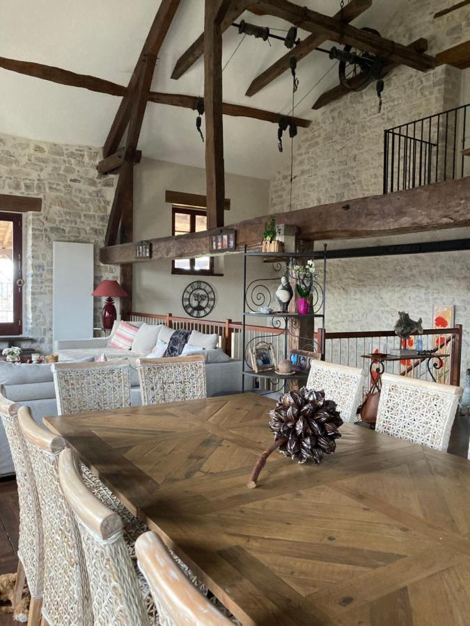 Le Clos Bo-m Bed & Breakfast Marignieu